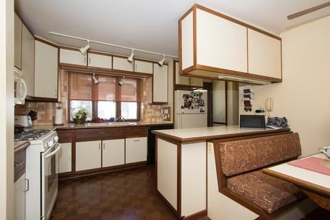 318 N Elm St, Itasca, IL 60143 photo 11