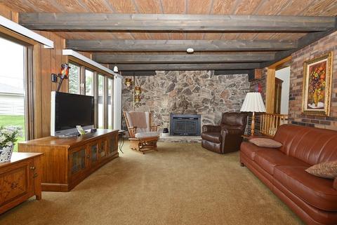 2324 185th Pl, Lansing, IL 60438 photo 9