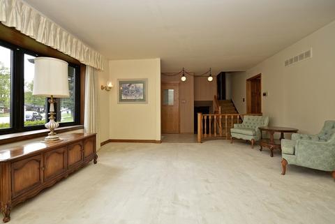 2324 185th Pl, Lansing, IL 60438 photo 3