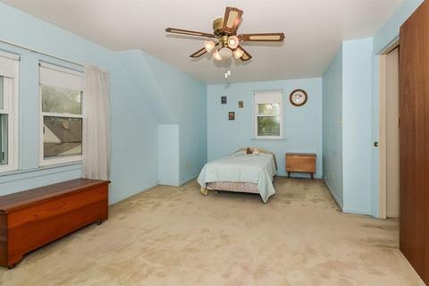 2139 Nimitz Dr, Des Plaines, IL 60018 photo 13