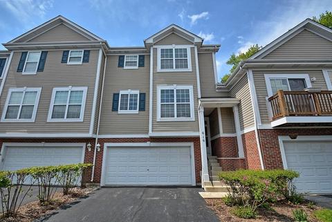 616 Declaration Ln, Aurora, IL 60502 photo 1