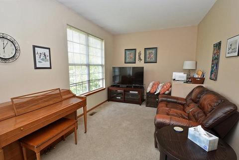 616 Declaration Ln, Aurora, IL 60502 photo 8