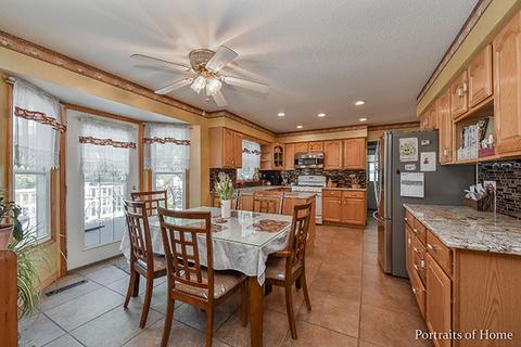 1408 Meander Dr, Naperville, IL 60565 photo 5