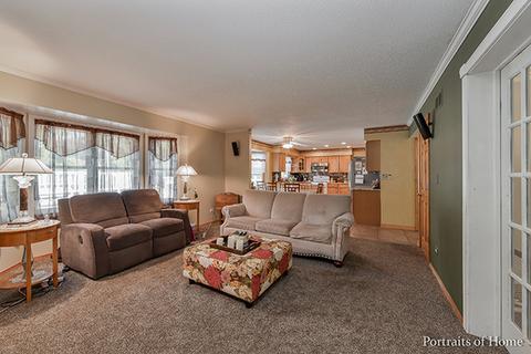 1408 Meander Dr, Naperville, IL 60565 photo 4