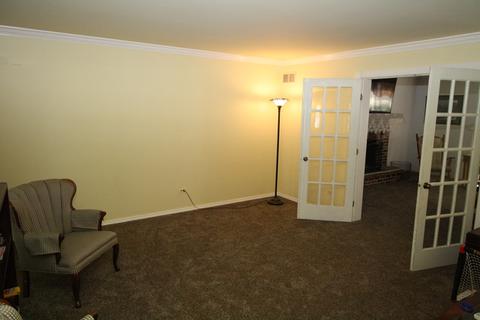 1408 Meander Dr, Naperville, IL 60565 photo 2