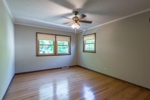 2 S471 Seneca Dr, Wheaton, IL 60189 photo 19