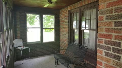 513 Washington St, Prophetstown, IL 61277 photo 3