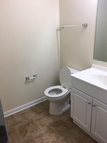 1533 S Spencer Ave, Berkeley, IL 60163 photo 11