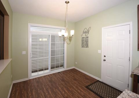 3643 Hyde Park Ct, Elgin, IL 60124 photo 10