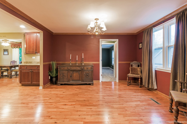 25271 W Chicago Ave, Ingleside, IL 60041 photo 4