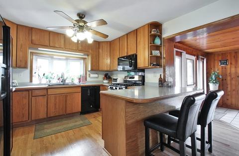 1609 Sherman Pl, Des Plaines, IL 60016 photo 3