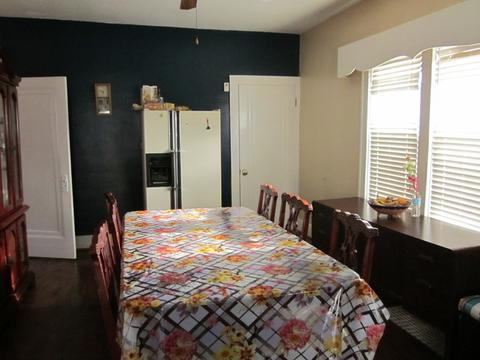 935 2nd Ave, Aurora, IL 60505 photo 2