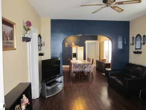935 2nd Ave, Aurora, IL 60505 photo 8
