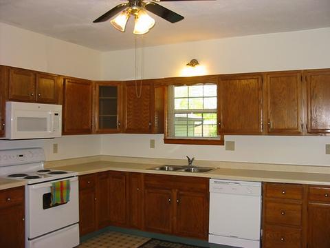 2010 5th St, Peru, IL 61354 photo 5