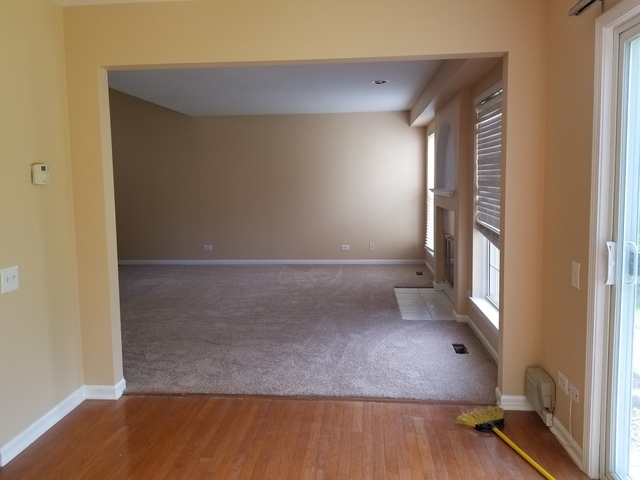 4728 Amber Cir, Hoffman Estates, IL 60192 photo 12