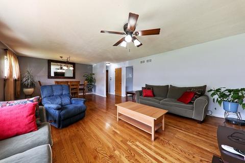 914 E Maple St, Lombard, IL 60148 photo 3