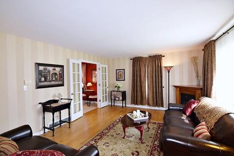 210 N Berteau Ave, Bartlett, IL 60103 photo 3
