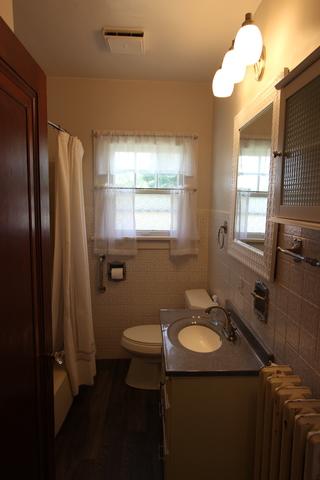 823 N Porter St, Elgin, IL 60120 photo 15