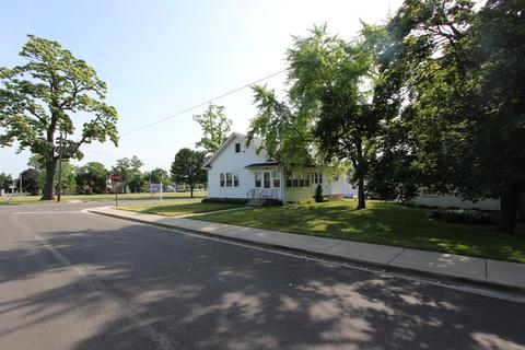 823 N Porter St, Elgin, IL 60120 photo 7