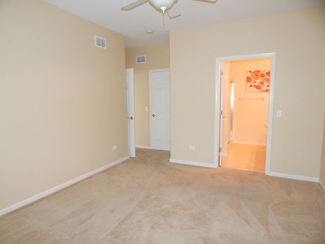2992 Talaga Dr, Algonquin, IL 60102 photo 9