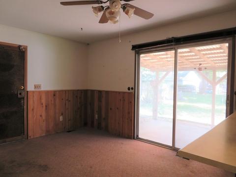 3318 York Dr, Champaign, IL 61821 photo 4