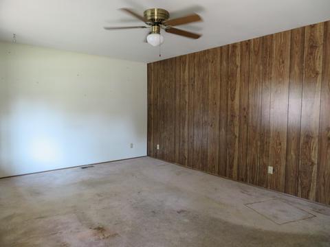 3318 York Dr, Champaign, IL 61821 photo 3