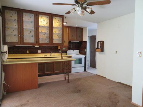 3318 York Dr, Champaign, IL 61821 photo 5