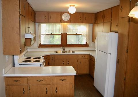 2713 Regner Rd, Mchenry, IL 60051 photo 9