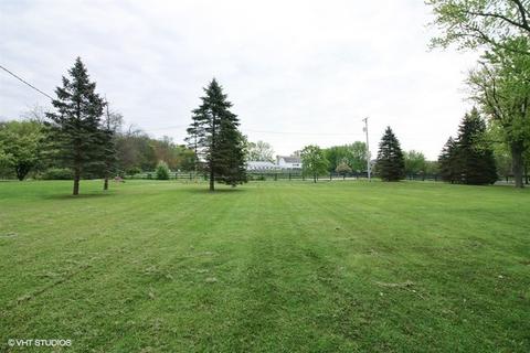2713 Regner Rd, Mchenry, IL 60051 photo 5