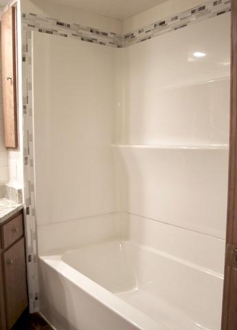 2713 Regner Rd, Mchenry, IL 60051 photo 17