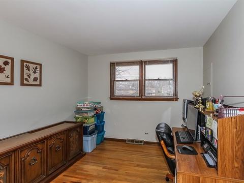 736 Spruce Ln, Bartlett, IL 60103 photo 14