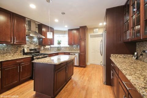 128 James Ct, Glenview, IL 60025 photo 4