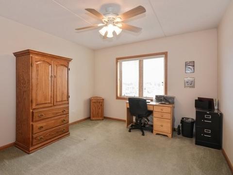405 W Front St #402, Wheaton, IL 60187 photo 9