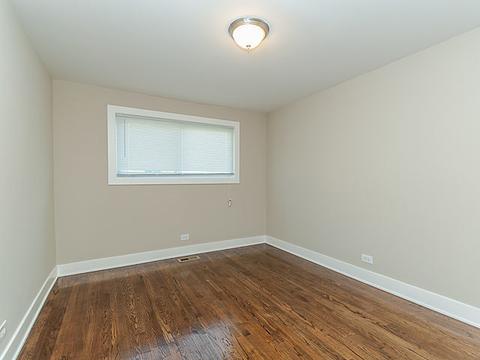 2852 E 94th St, Chicago, IL 60617 photo 12