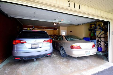 711 Marshall Dr, Des Plaines, IL 60016 photo 27