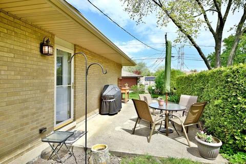 711 Marshall Dr, Des Plaines, IL 60016 photo 26