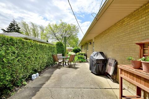 711 Marshall Dr, Des Plaines, IL 60016 photo 25