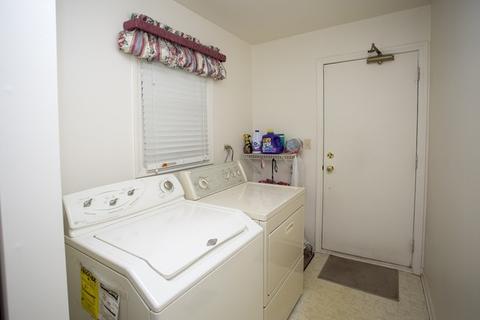 85 Meyerson Way, Wheeling, IL 60090 photo 12