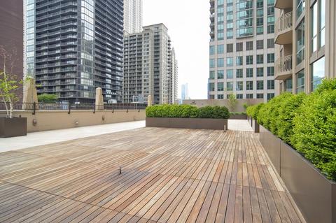 21 E Huron St #1804, Chicago, IL 60611 photo 13