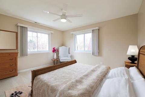 459 Anita Pl, Wheeling, IL 60090 photo 7