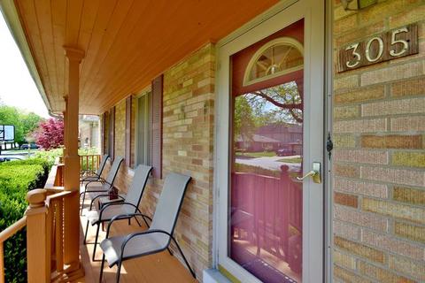 305 E Madison St, Elmhurst, IL 60126 photo 2