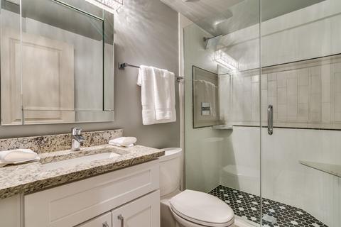859 E 63rd Pl, Chicago, IL 60637 photo 34