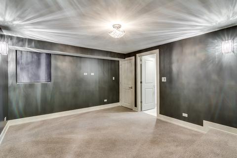 859 E 63rd Pl, Chicago, IL 60637 photo 33