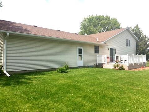 1908 37th Ave, Sterling, IL 61081 photo 2