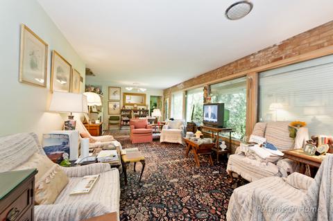 214 Elm St, Wheaton, IL 60189 photo 4