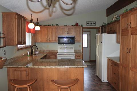 12759 Coleta Rd, Sterling, IL 61081 photo 4