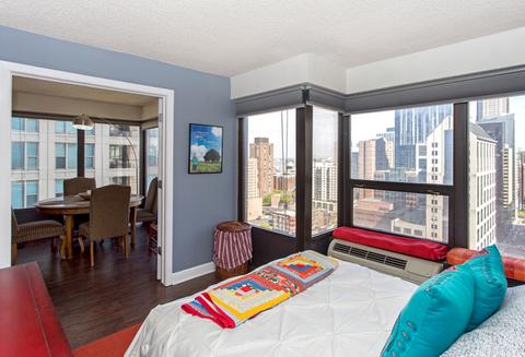 30 E Huron St #2007, Chicago, IL 60611 photo 14