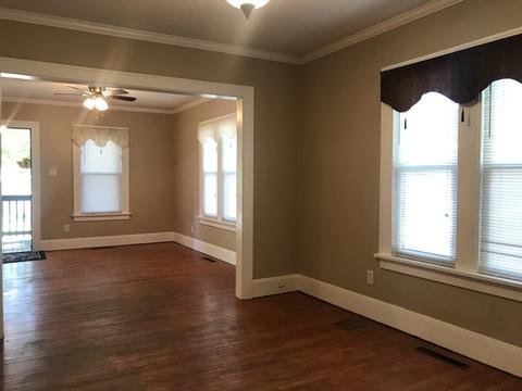 577 W Mulberry St, Kankakee, IL 60901 photo 4