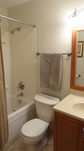 201 E Walters Ln #2B, Itasca, IL 60143 photo 16