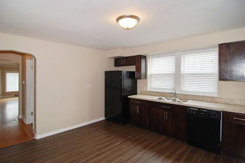 7401 W 58th Pl, Summit, IL 60501 photo 10